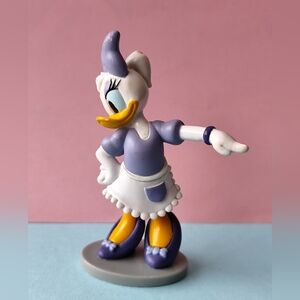 4/$20💥Disney Daisy Duck in Maid Uniform 3 1/4" Tall Toy Figure
